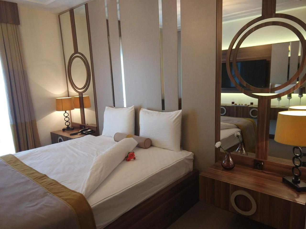 Sah Istanbul Otel Bursa Esterno foto
